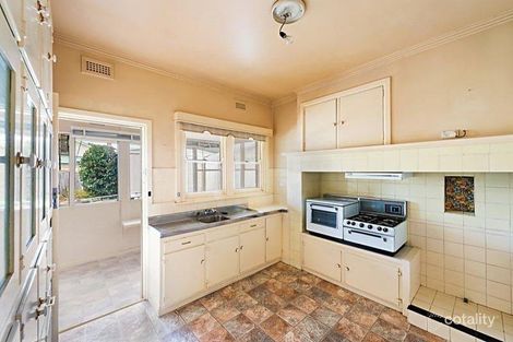 Property photo of 5 Boronia Street Pascoe Vale VIC 3044