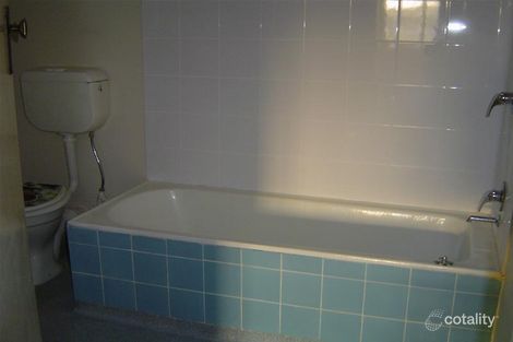 Property photo of 2/1 Boatta Road Lindisfarne TAS 7015