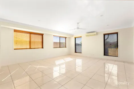 Property photo of 27 Smythe Drive Highfields QLD 4352