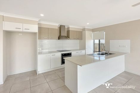 Property photo of 7 Woodline Drive Spring Mountain QLD 4300