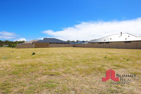 2 Wuraming Bend, Dalyellup, WA 6230