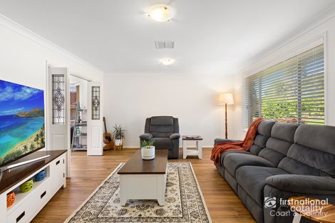 Property photo of 33 Yeovil Drive Bomaderry NSW 2541