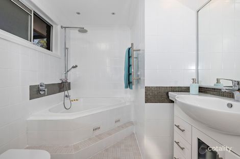 Property photo of 8 Yaringa Road Castle Hill NSW 2154