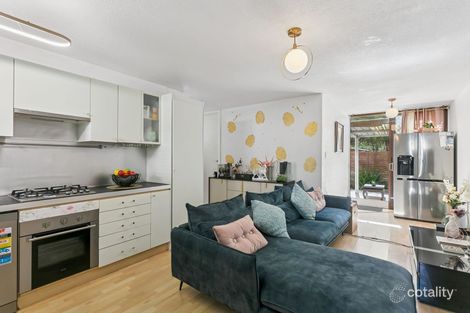 7a/19 Herdsman Pde, Wembley, WA 6014