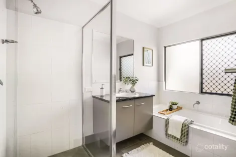 Property photo of 34 Thornborough Circuit Smithfield QLD 4878