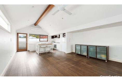 Property photo of 3 Little Withers Street Albert Park VIC 3206