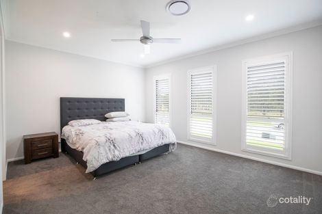 Property photo of 22 Bordeaux Terrace Lochinvar NSW 2321