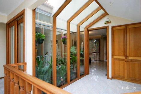 Property photo of 202 Greenhills Road Bundoora VIC 3083