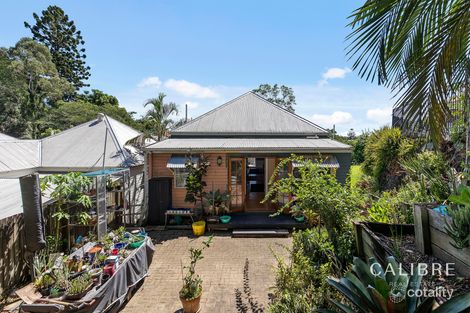 16 Belleview Pde, Paddington, QLD 4064
