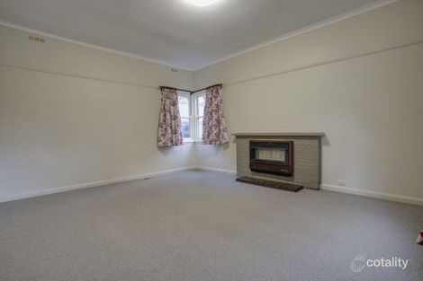 Property photo of 18 Dorothy Grove Ferntree Gully VIC 3156