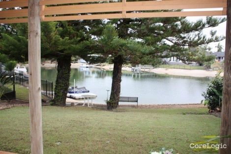 Property photo of 11 Lakeside Avenue Broadbeach Waters QLD 4218