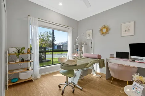 Property photo of 15 Woodfern Drive Upper Caboolture QLD 4510
