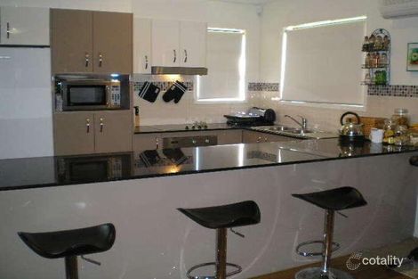 Property photo of 2/1 Suzanne Close Mudjimba QLD 4564