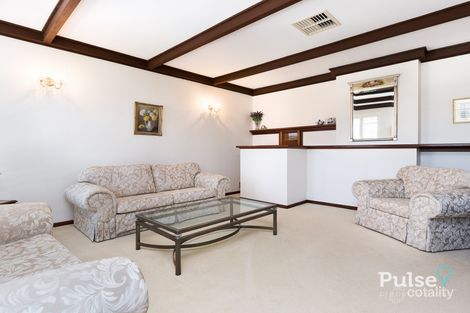 Property photo of 39 Hartung Way Bull Creek WA 6149