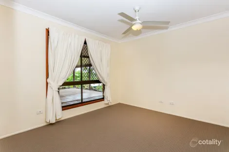 Property photo of 8 Jarvis Street Holmview QLD 4207