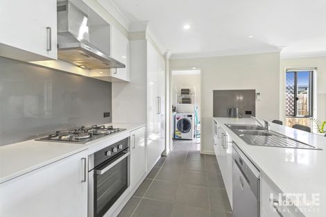 Property photo of 35 Daybreak Street Yarrabilba QLD 4207