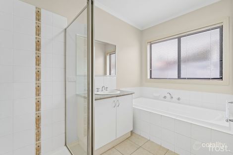 Property photo of 37 Wyatt Way Wallan VIC 3756