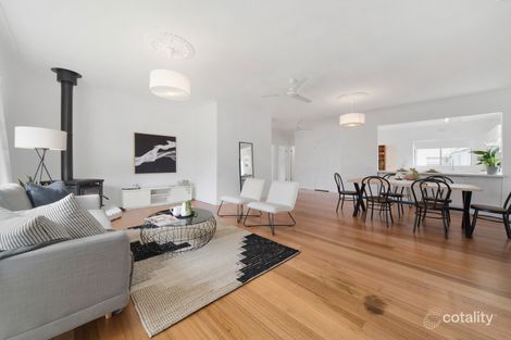 Property photo of 15 McRae Street Seaford VIC 3198