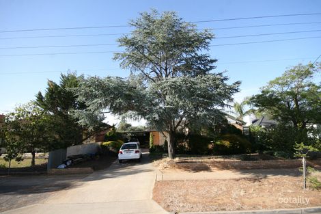 30 Beaconsfield Tce, Ascot Park, SA 5043