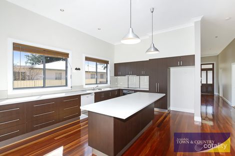 3 Barry St, Armidale, NSW 2350