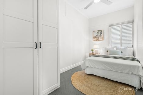 Property photo of 21 McFadden Street Wynnum QLD 4178