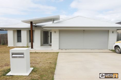 Property photo of 1 Wanda Drive Boyne Island QLD 4680