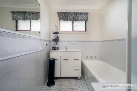 Property photo of 25 Rose Street South Bathurst NSW 2795