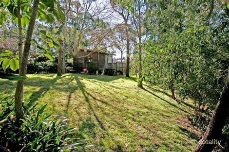 Property photo of 34 Weeroona Avenue Elanora Heights NSW 2101