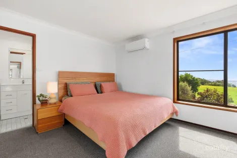 Property photo of 23 Jordans Way Korora NSW 2450