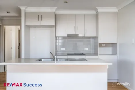 Property photo of 6 Brim Street Newtown QLD 4350