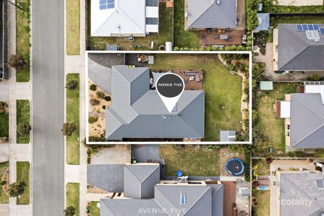 Property photo of 5 Creekward Drive Armstrong Creek VIC 3217