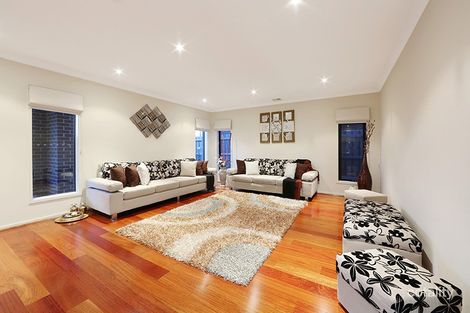 Property photo of 10 Abbin Court Rowville VIC 3178