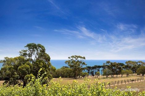 2 Volitans Ave, Mount Eliza, VIC 3930