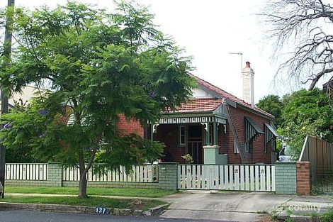 137 Jenner Pde, Hamilton South, NSW 2303