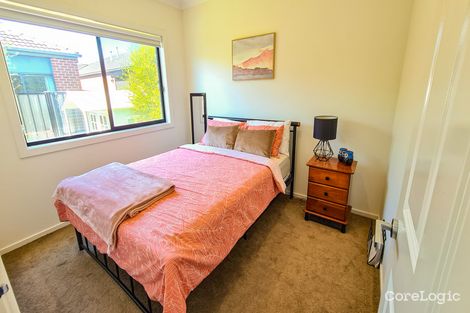 Property photo of 102 Wattletree Street Craigieburn VIC 3064