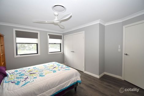 Property photo of 11 Maize Avenue Spring Farm NSW 2570