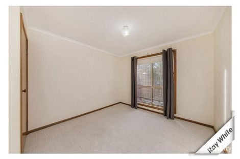 Property photo of 8 Birch Way Jerrabomberra NSW 2619