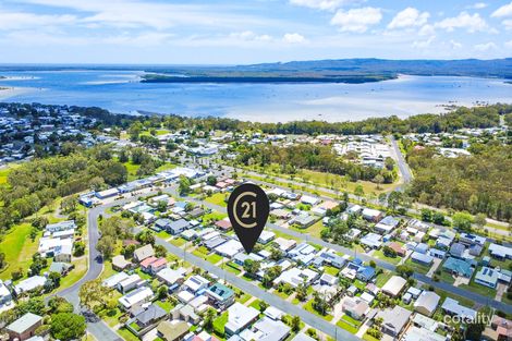 27 Drummer St, Tin Can Bay, QLD 4580