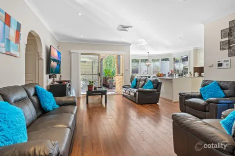 Property photo of 8 Dunbar Place Kellyville NSW 2155