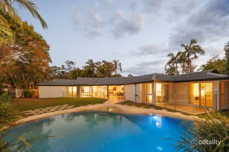 36 Tuckett St, Kenmore Hills, QLD 4069