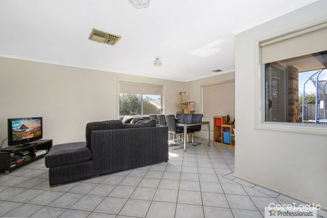 Property photo of 44 Iron Way West Wodonga VIC 3690