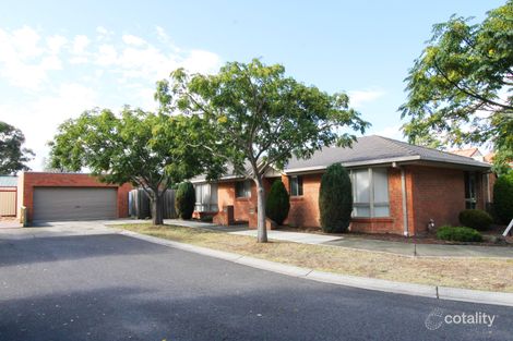 Property photo of 15 Melrose Place Mill Park VIC 3082