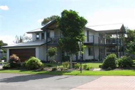Property photo of 1 Mia Court Ocean Shores NSW 2483
