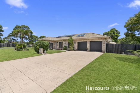 1 Bream Ct, Sandstone Point, QLD 4511