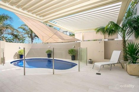 Property photo of 8 Taylor Street North Curl Curl NSW 2099