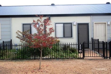 Property photo of 2/2-6 Kelly Street Werribee VIC 3030