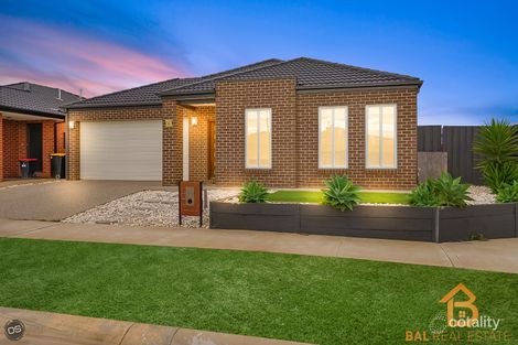 Property photo of 10 Mandurah Crescent Harkness VIC 3337