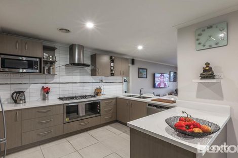 428 Forest St, Wendouree, VIC 3355