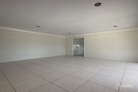 Property photo of 10 Hentic Court Werrington County NSW 2747