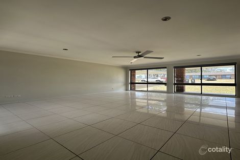 Property photo of 10 Hentic Court Werrington County NSW 2747